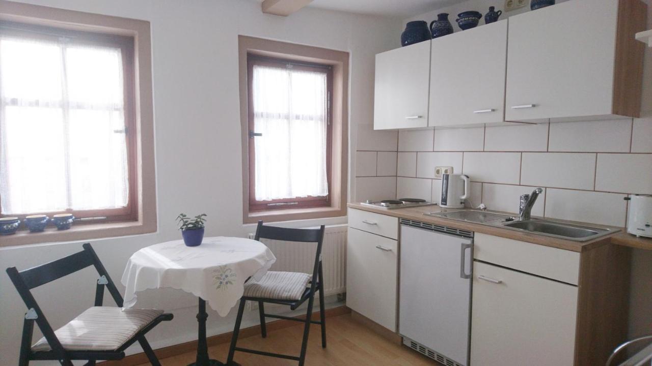 Haus Zum Kleinen Helm Apartment Erfurt Luaran gambar