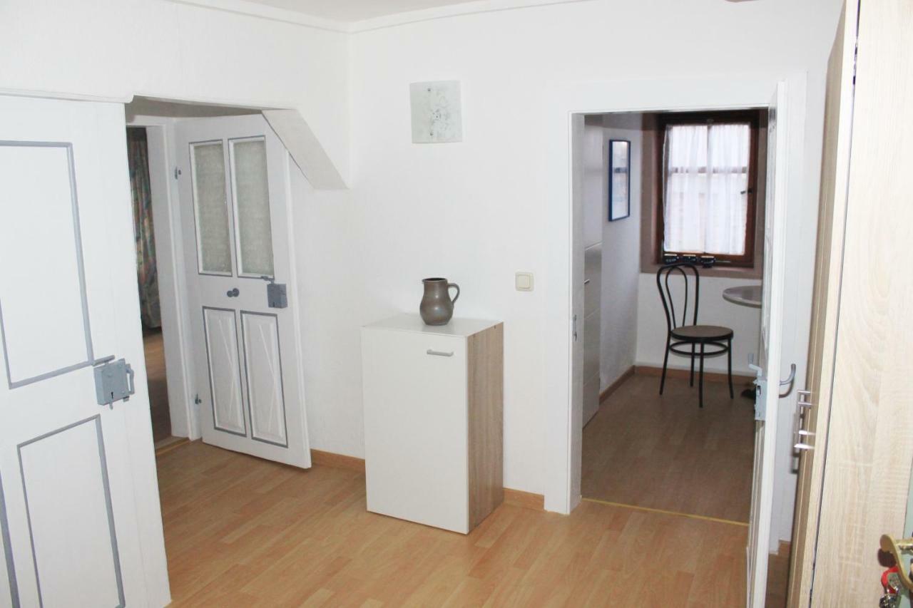 Haus Zum Kleinen Helm Apartment Erfurt Luaran gambar